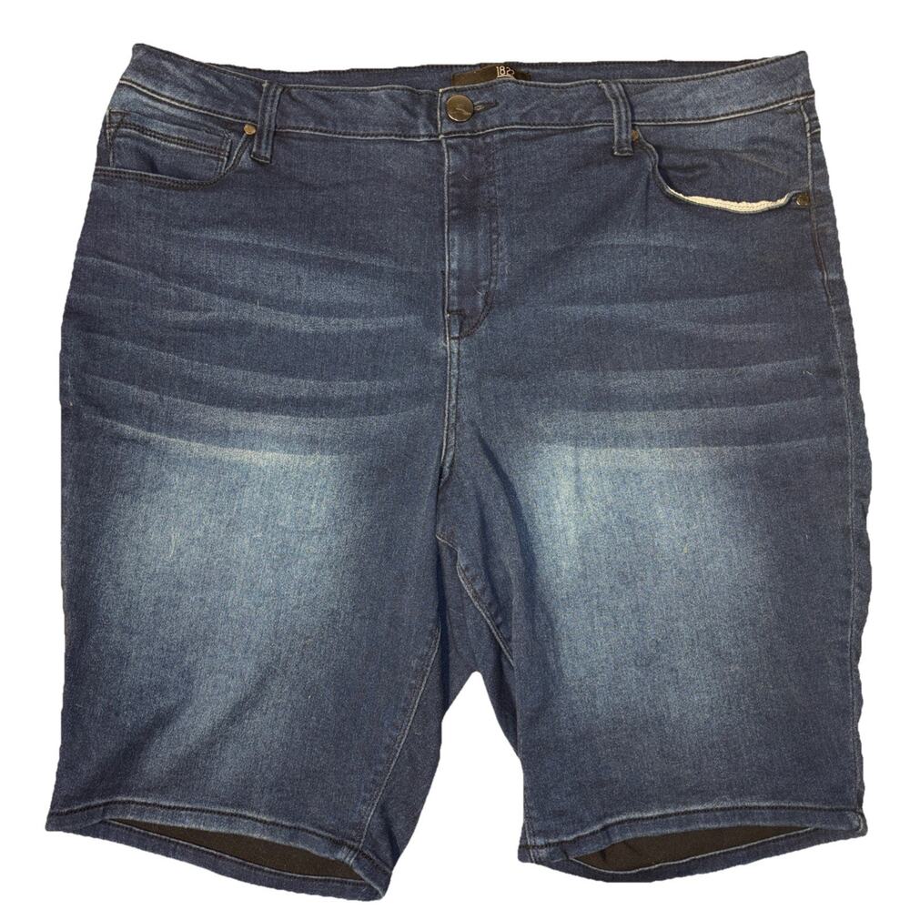 1822 Denim Womens Sz 20W Dark Denim Super Soft Stretch Bermuda Shorts